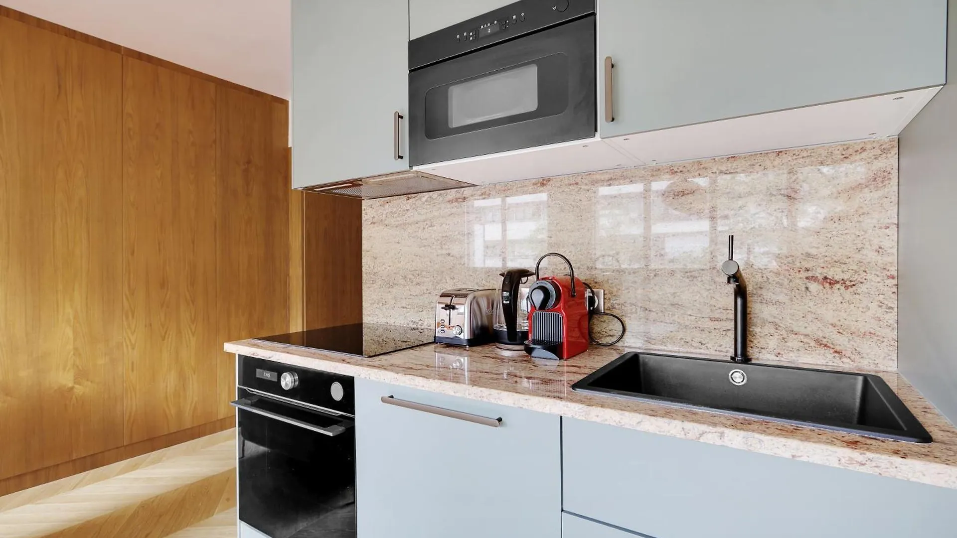 Pick A Flat's In Gambetta - Rue Villiers De L'isle Adam * Paris