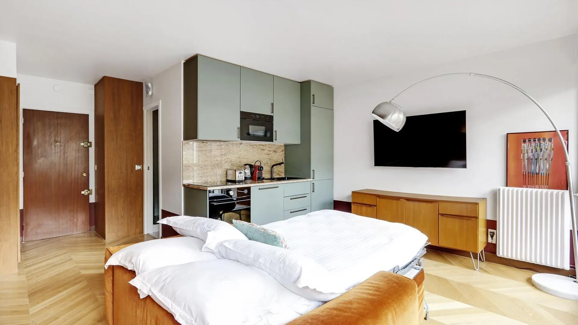 Pick A Flat's In Gambetta - Rue Villiers De L'isle Adam * Paris